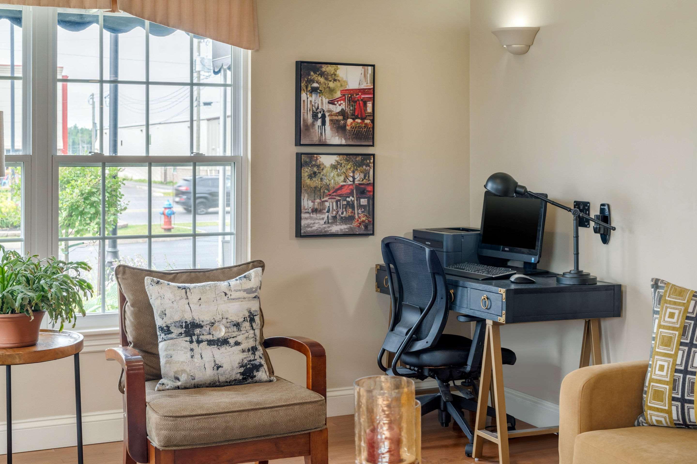 Quality Inn & Suites Amsterdam Fredericton Dış mekan fotoğraf