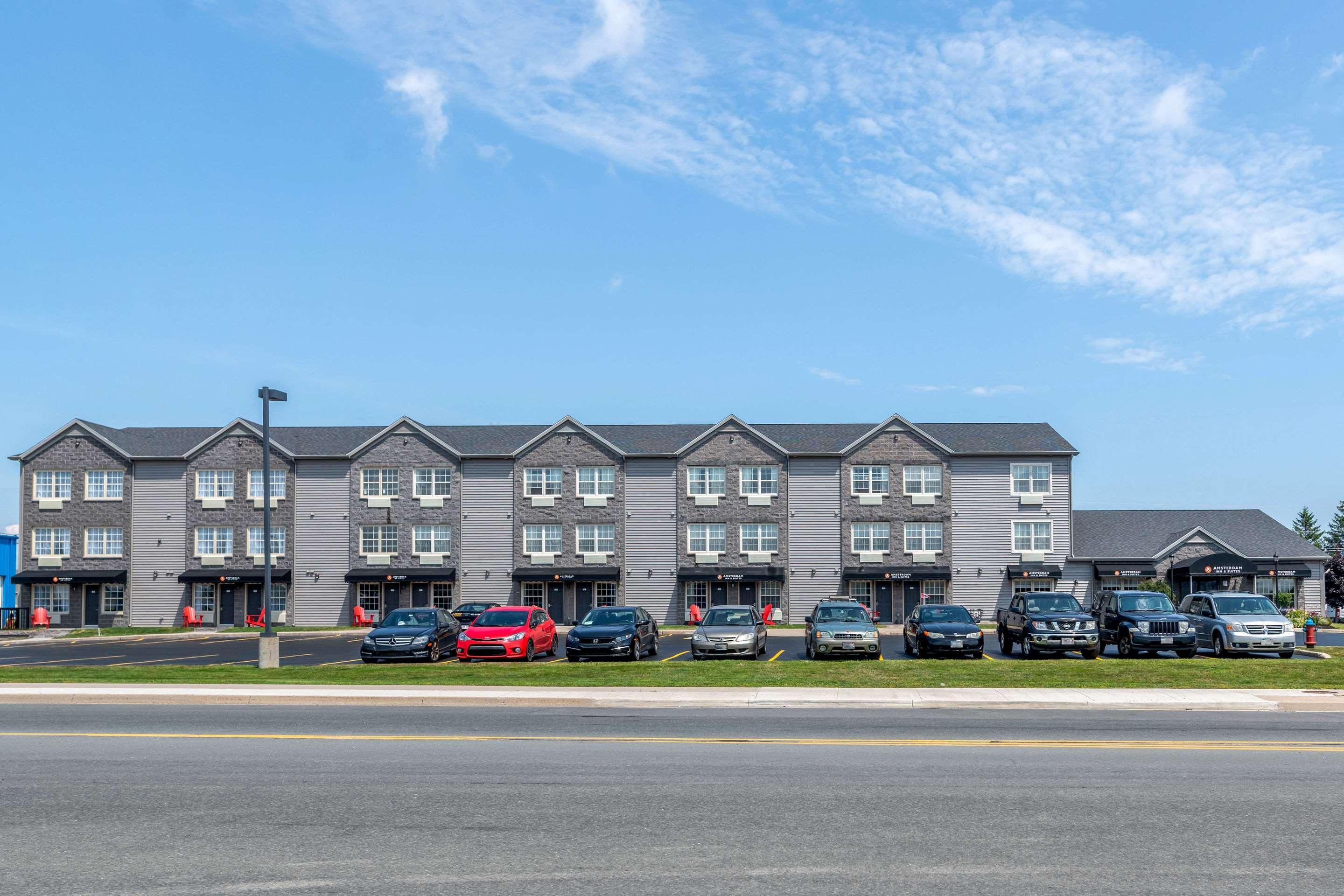 Quality Inn & Suites Amsterdam Fredericton Dış mekan fotoğraf